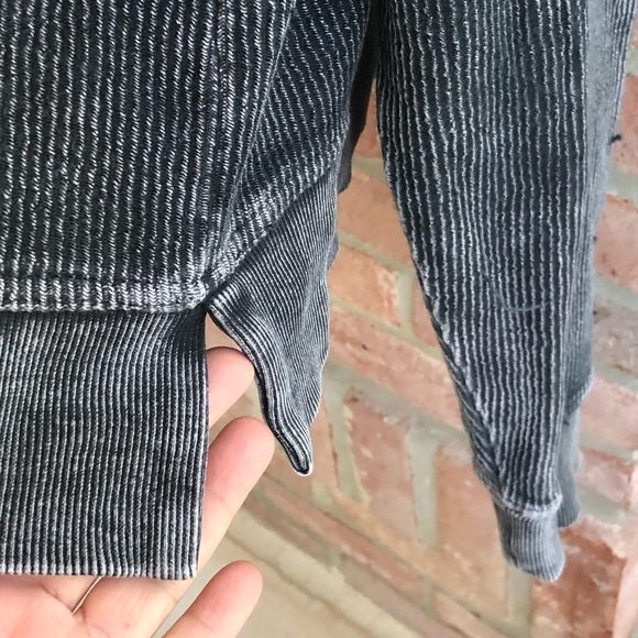 ALPHA OMICRON PI Gray Weathered Ribbed Sweatshirt Large FSU - Picture 8 of 9